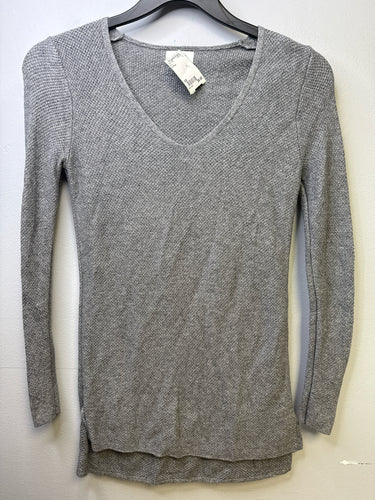 ladies Size XS old navy Shirt