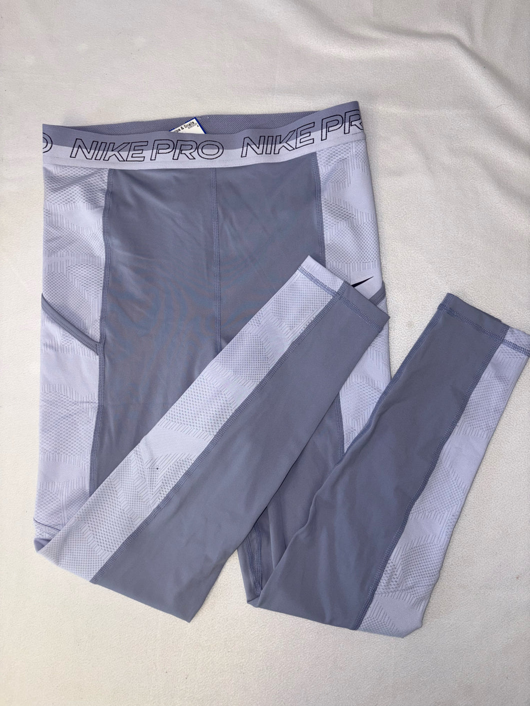 ladies Size M Nike Leggings