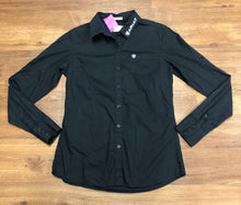 Load image into Gallery viewer, Womens medium Ariat long sleeve button up, black
