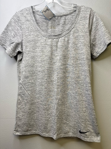 womens Size XS Nike Shirt