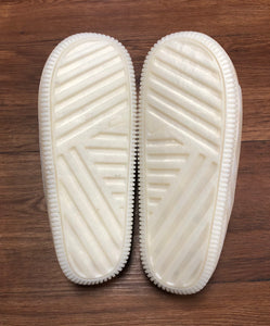 Nike 10 calm slides shoes