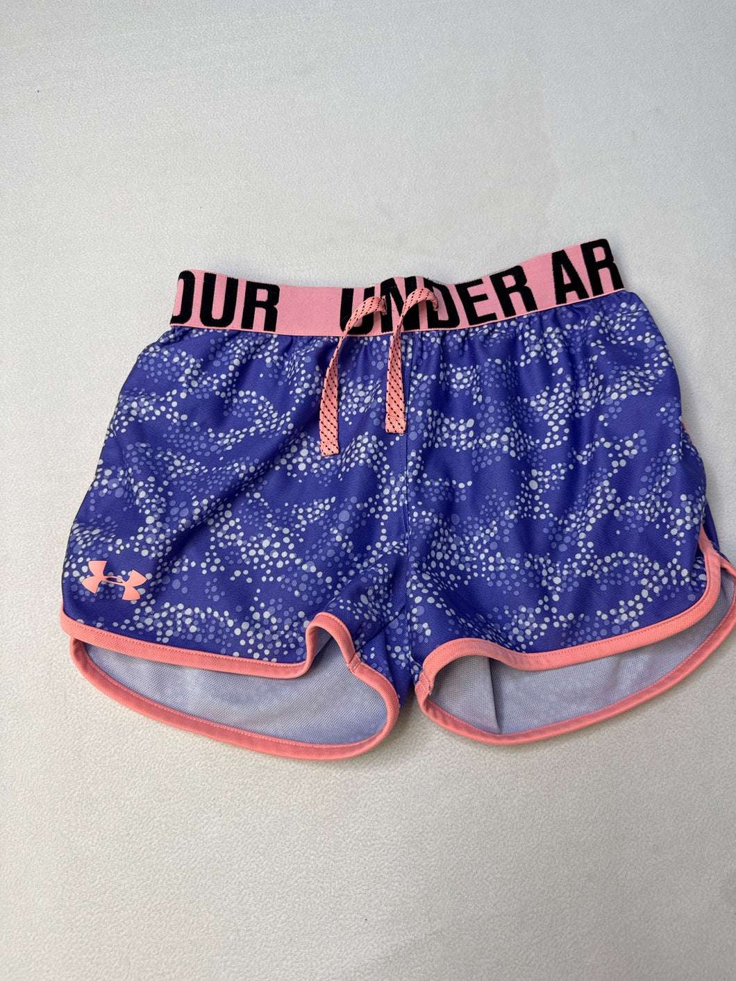 girls Youth Medium under armour Shorts