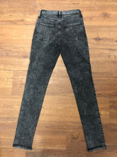 Load image into Gallery viewer, girls 16 old navy high rise Rockstar jeggings BNWT