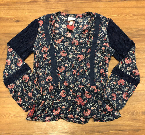 Size M Knox Rose Shirt