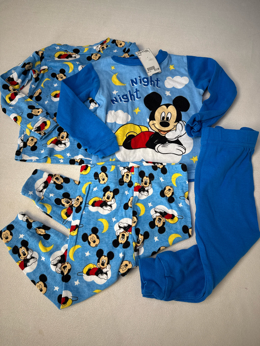 boys 2T 4 piece set  Pajamas