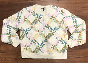 Size M universal thread Shirt