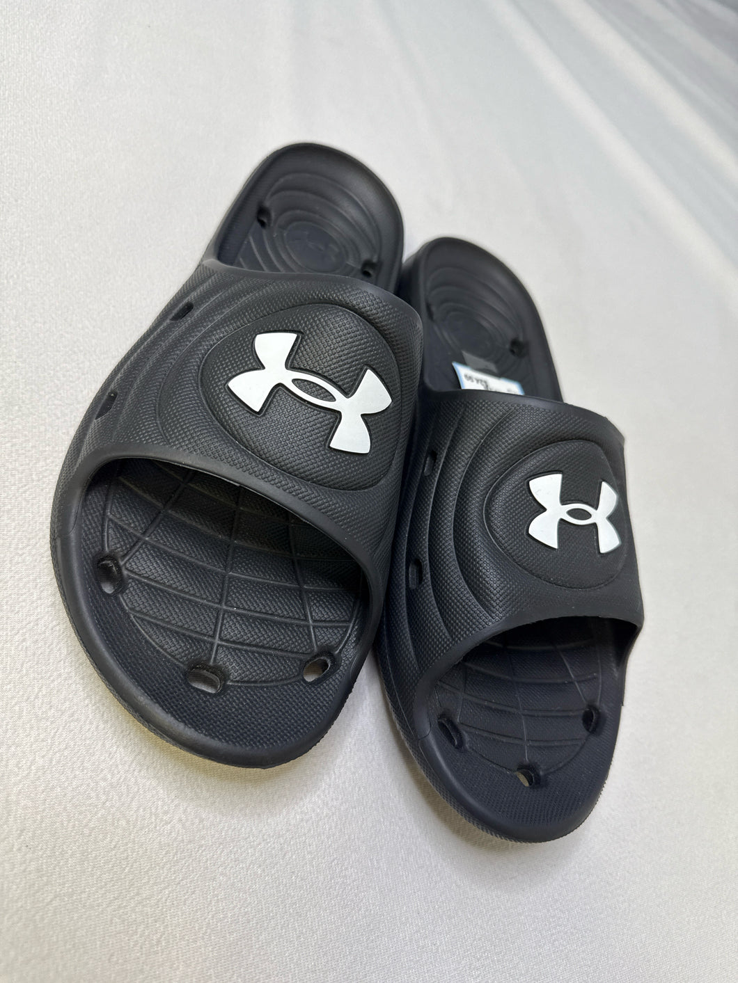 under armour 10 slides  shoes