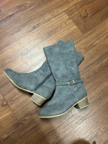 Children's Place 4 shoes