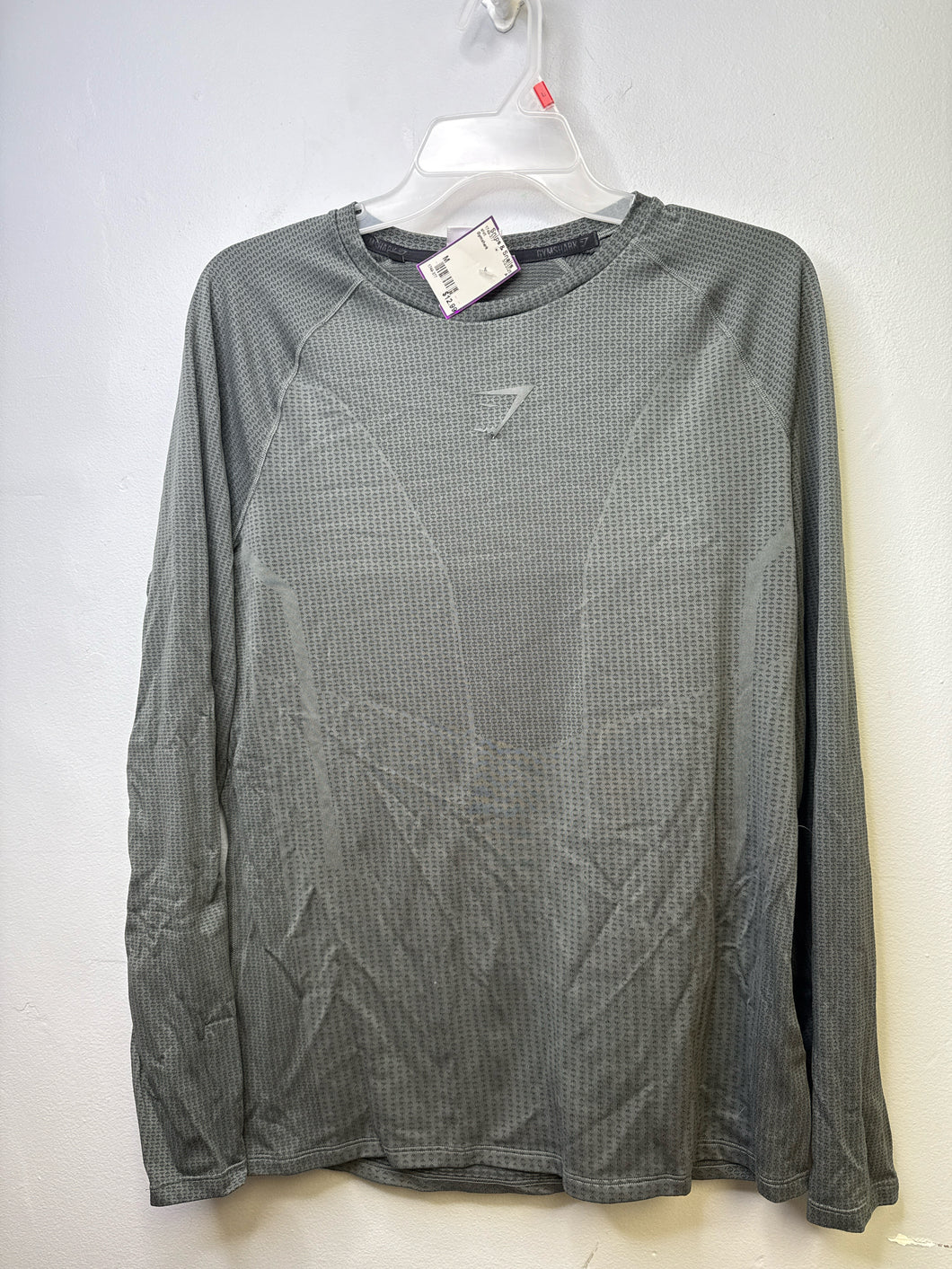 Mens Size M gymshark shirt