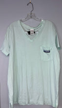 Load image into Gallery viewer, Ladies Size L pink Shirt