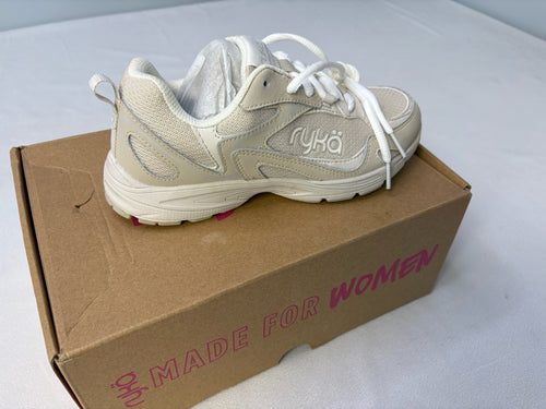 Ryka 5.5 shoes