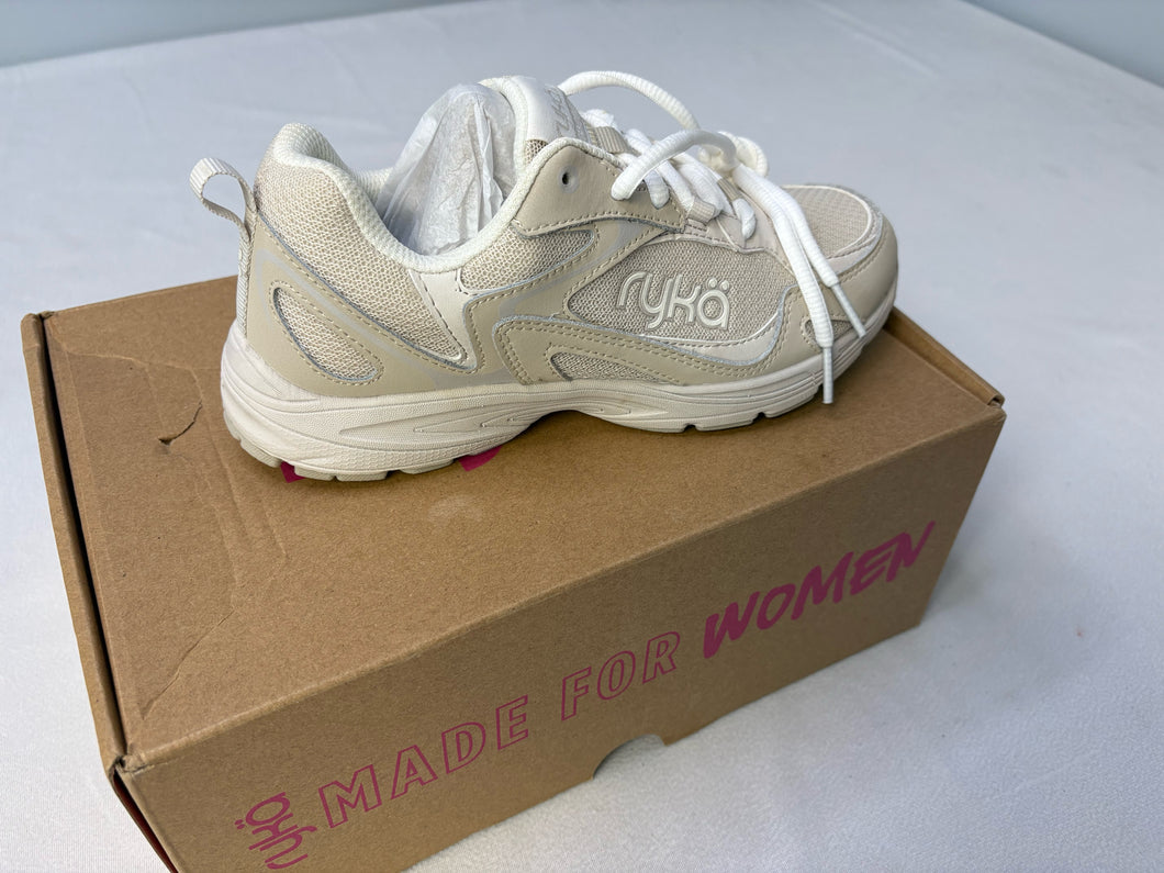 Ryka 5.5 shoes