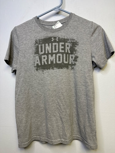 L under armour Shirt