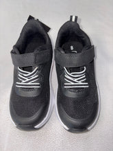 Load image into Gallery viewer, Athletic 8 shoes