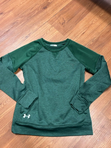Size S under armour Shirt