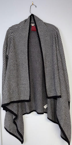 Size S Merona caridgan