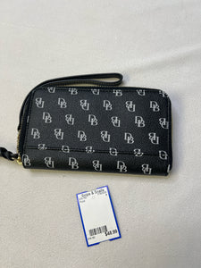 Dooney wristlet