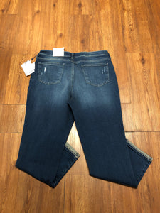 Size 12 fits everything bnwt  Pants