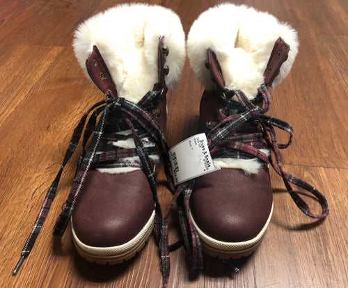7 boots