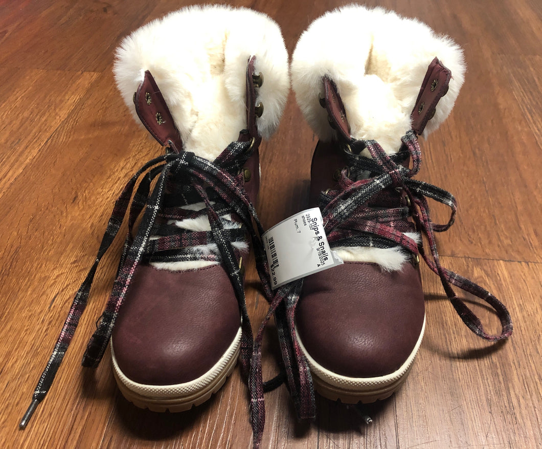 7 boots