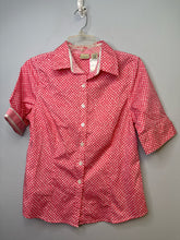 Load image into Gallery viewer, Size S T-shirt
