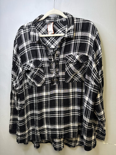 Size 2X Venus Shirt