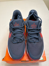 Load image into Gallery viewer, Nike 6Y shoes