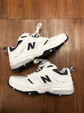 Load image into Gallery viewer, BNIB Men&#39;s New Balance 621 White Walking Training Sneakers Size 9