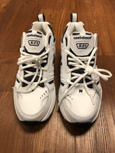 Load image into Gallery viewer, BNIB Men&#39;s New Balance 621 White Walking Training Sneakers Size 9