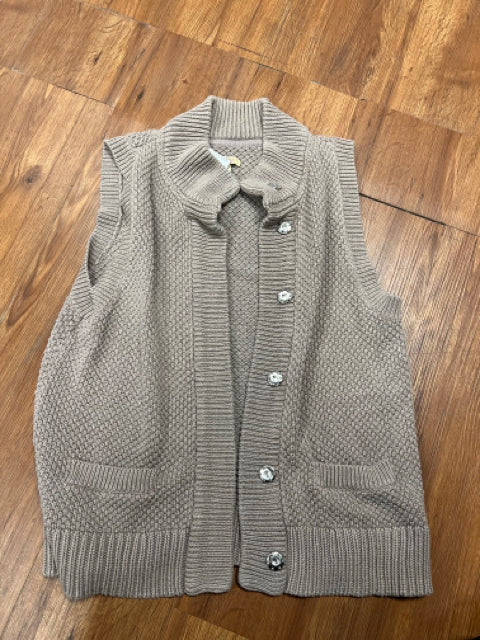 Size L womens sweater vest