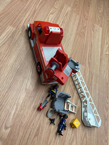 playmobil firetruck