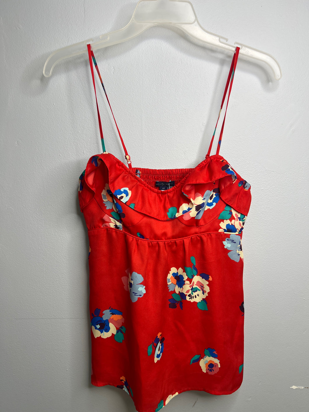 Womens Size S American Eagle red floral spaghetti strap Shirt