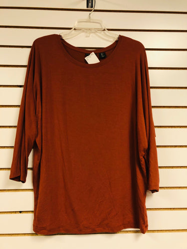 Size L Tahari Shirt