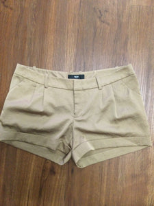 womens Size 4 mossimo silky  Shorts