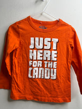Load image into Gallery viewer, Boys size 18 month OshKosh just here for the candy Shirt