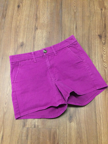 womens Size 6 AE hi rise shorty  Shorts