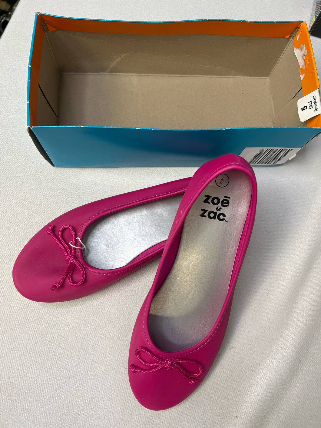 Girls 5 zoe & zac Shoes BNWT