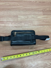 Load image into Gallery viewer, Black Belt Bag