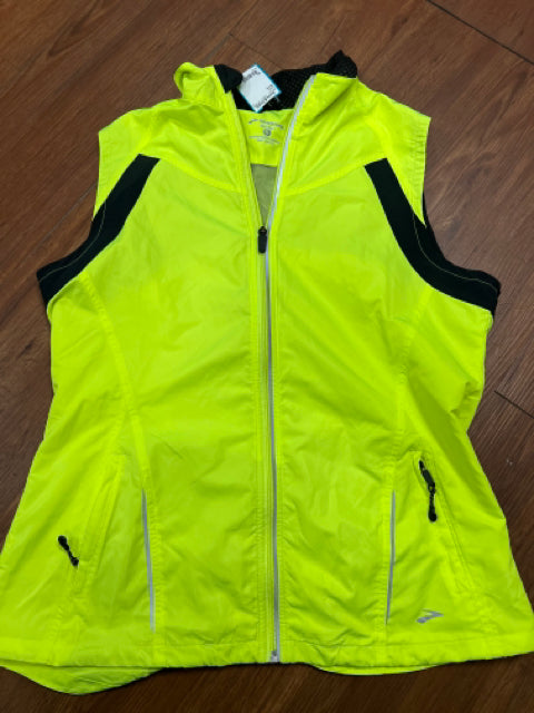 Size XL Brooks Jacket