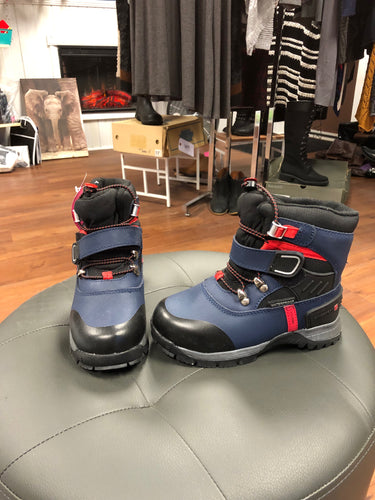 10 Swiss tech snowboots  Shoes